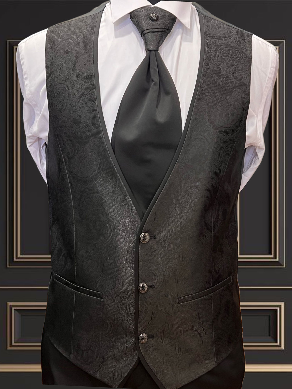 Men's Black Mandarin Collar Tuxedo with Floral Design – Stylish & Elegant