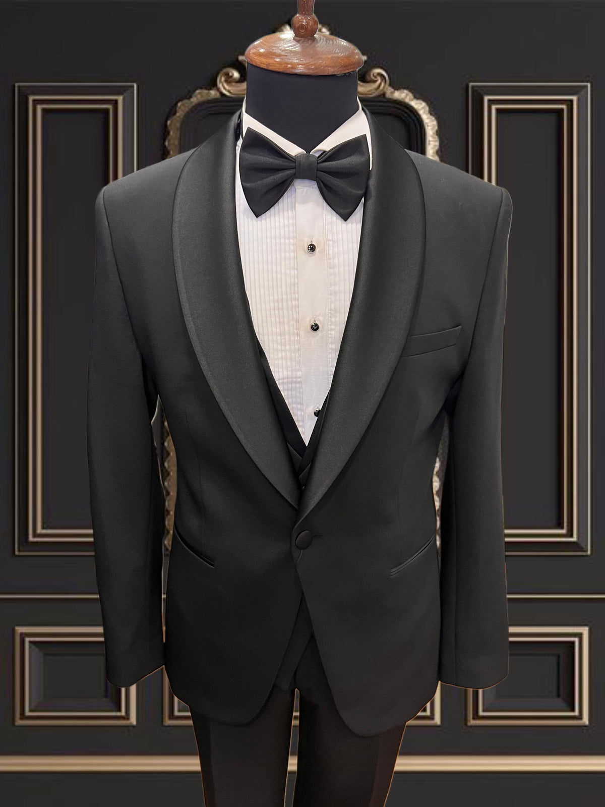 Men’s Black Tuxedo with Satin Shawl Lapel | Super Stretch Tuxedo