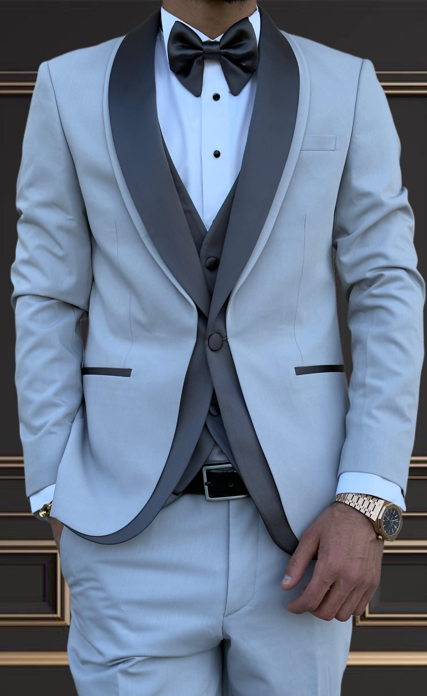 Men’s Silver Tuxedo with gray Shawl Lapel & Matching Vest