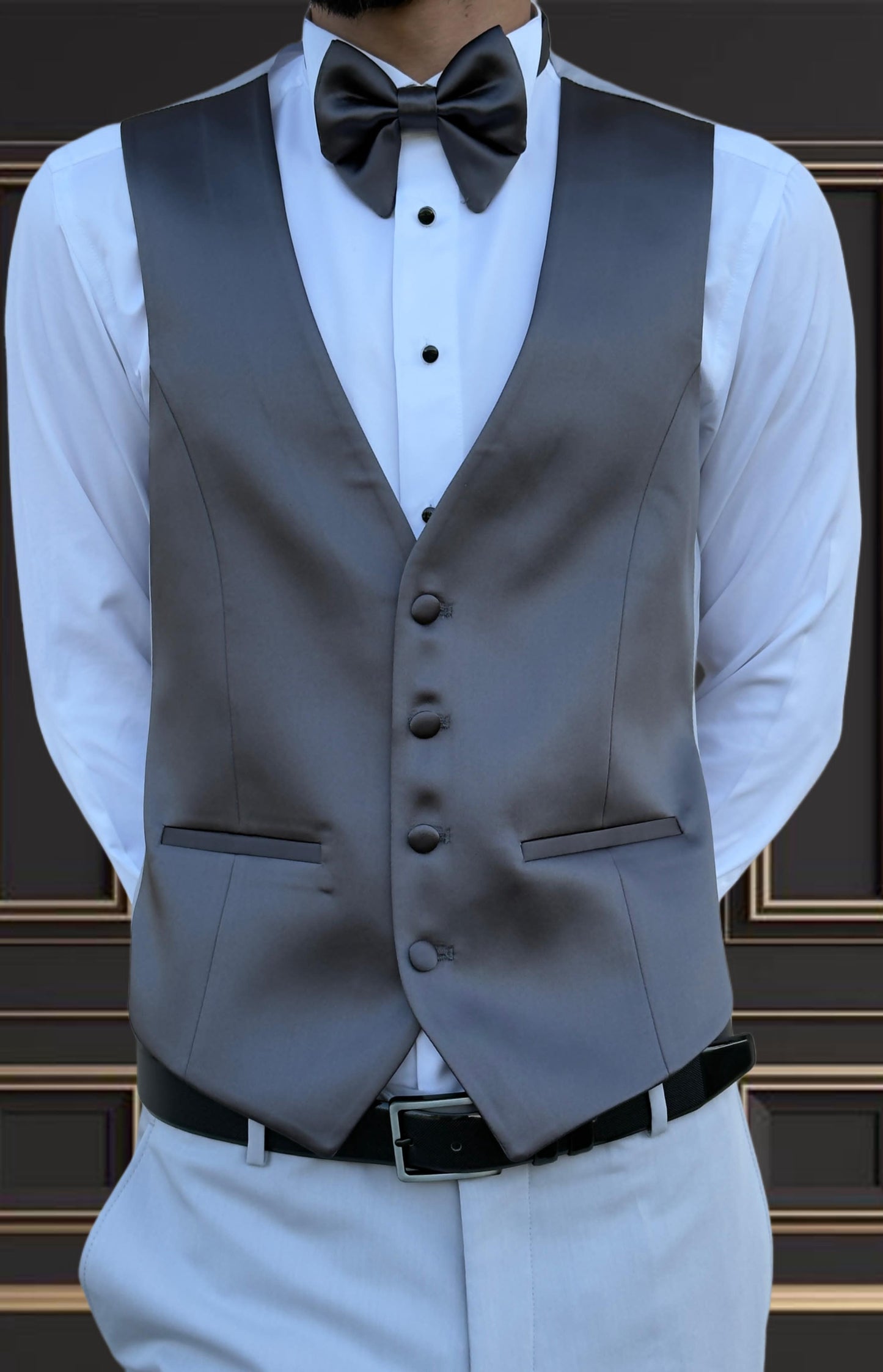 Men’s Silver Tuxedo with gray Shawl Lapel & Matching Vest