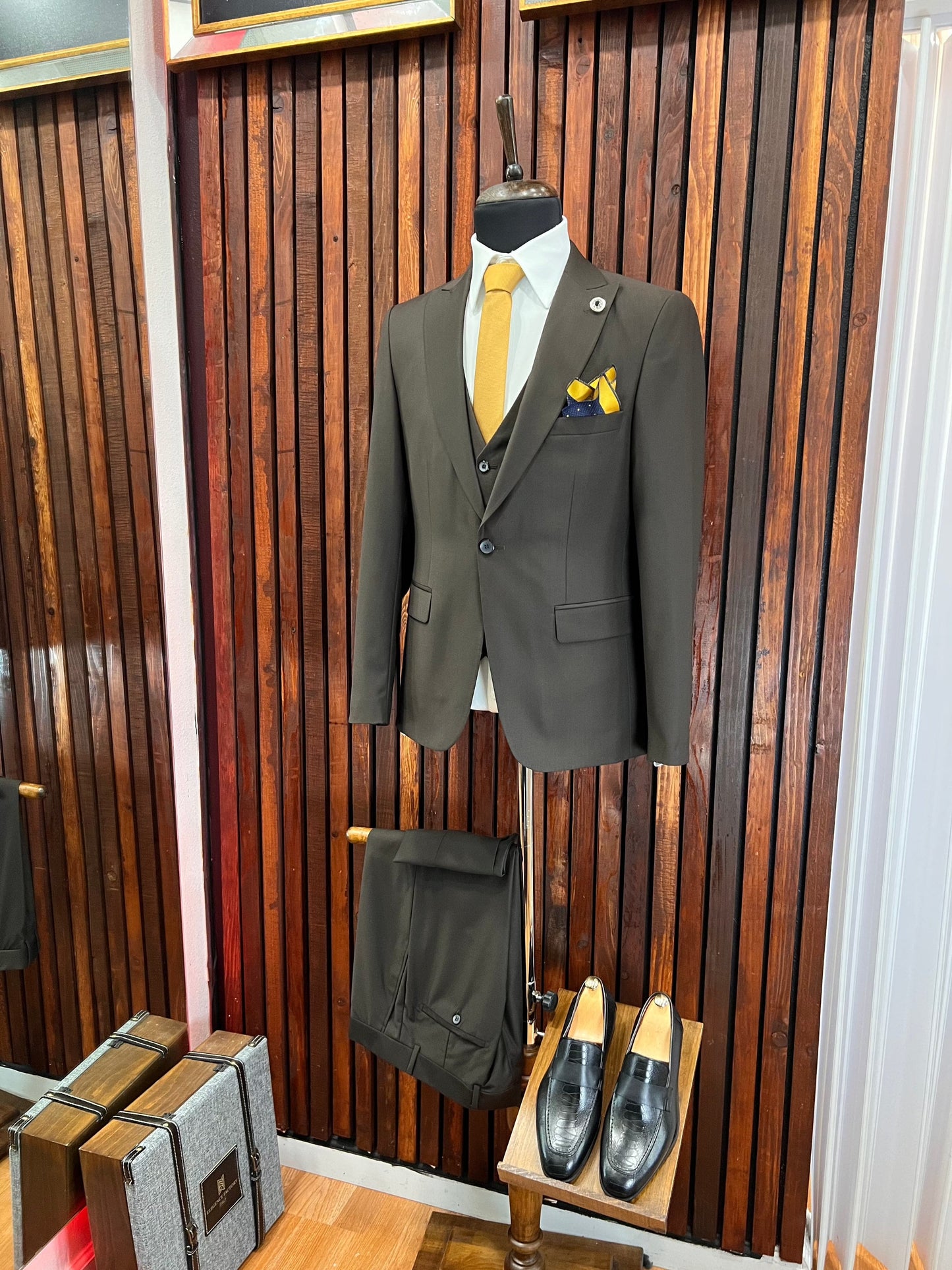 Men's Brown Suit | Slim Fit Formal Wear for Weddings & Business
